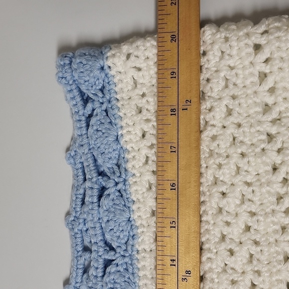 Handmade baby  Crochet Blanket‎ in white and blue color size 43" x 36" - Picture 11 of 13
